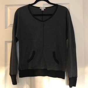 🌟2/$20🌟 Solow Gray Waffle Knit Shirt w/Pocket